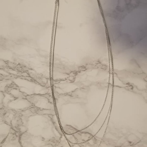 3 Layer Necklace - Picture 2 of 2